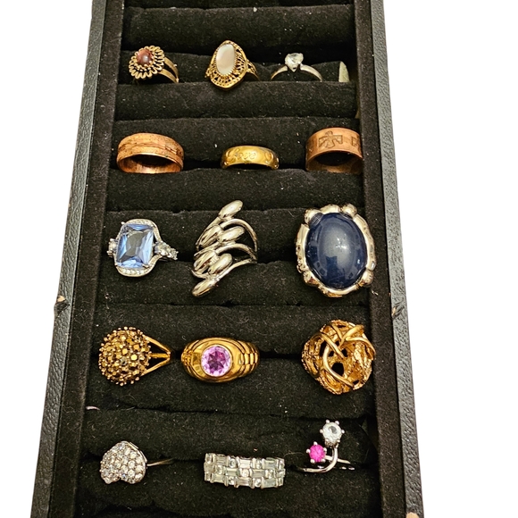 Jewelry Bundle 30 Rings Lot Size 6 To 10 - Picture 11 of 15